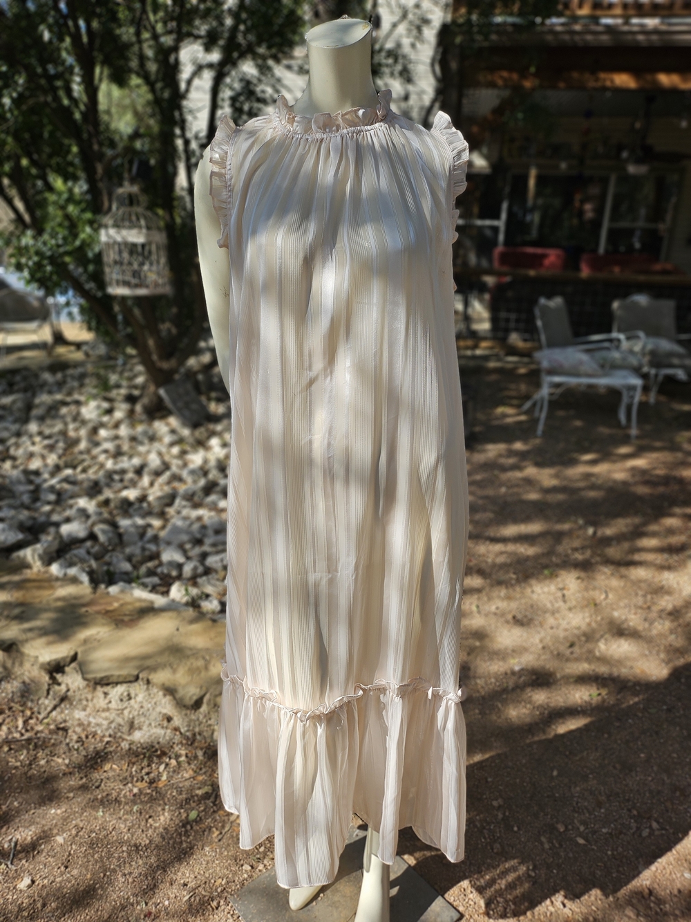 Emma & Michele Cream Polyeater Frilly Tiered Sleeveless Dress M